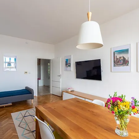 *Sunny And Stylish* Apt With Balcony Near Tv Tower Prague Exterior photo
