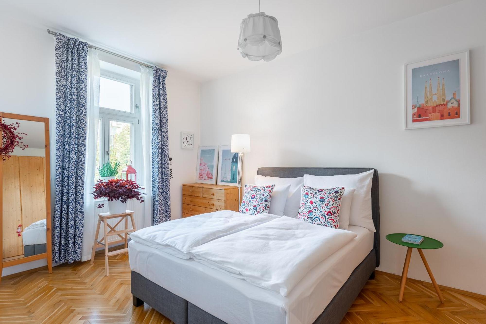 *sunny And Stylish* With Balcony Near Tv Tower Апартаменты Прага